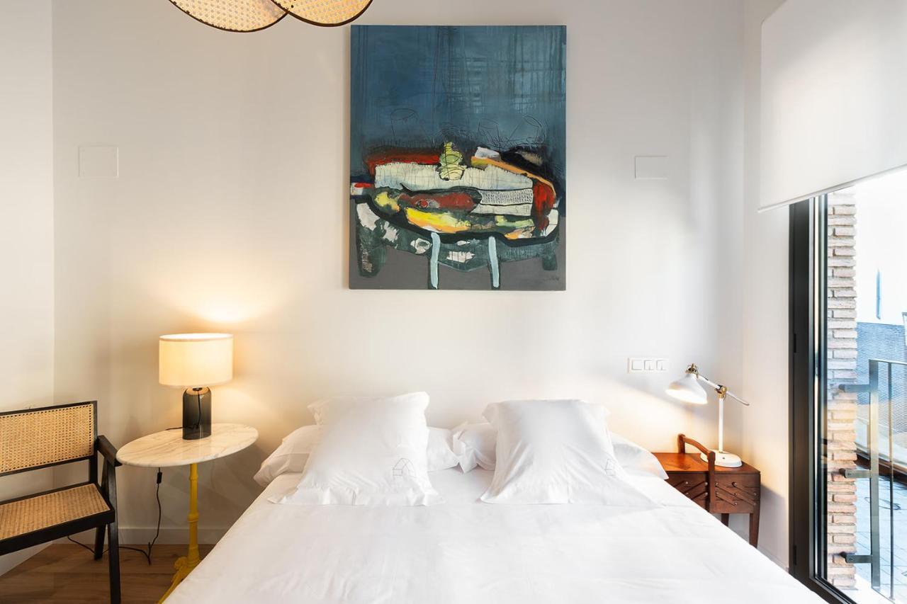Okako Apartments Тудела Екстериор снимка