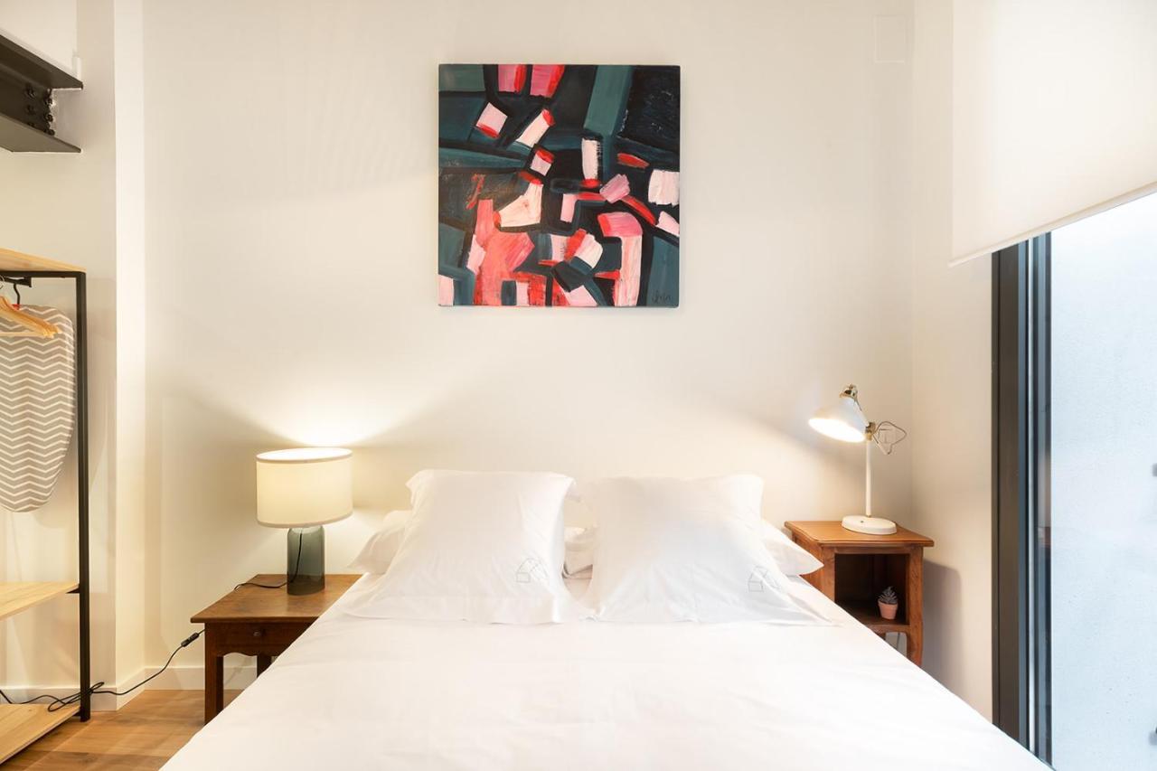 Okako Apartments Тудела Екстериор снимка