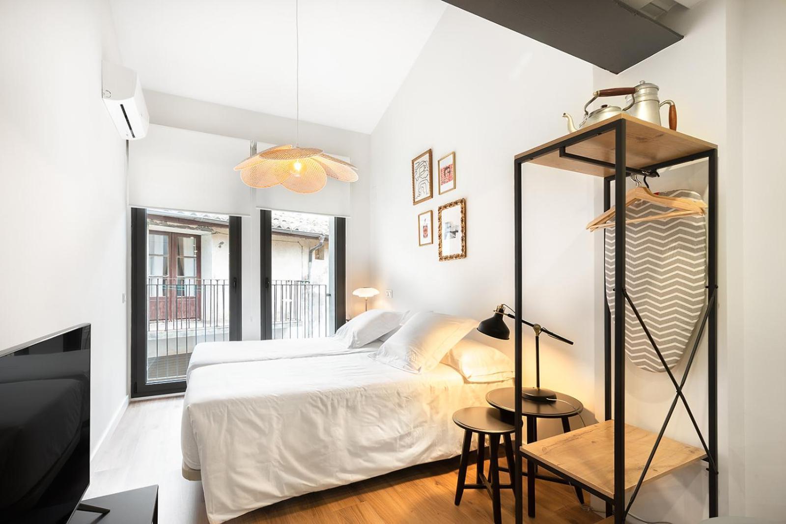 Okako Apartments Тудела Екстериор снимка