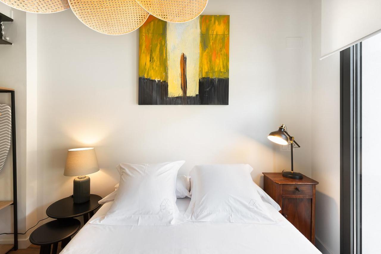 Okako Apartments Тудела Екстериор снимка