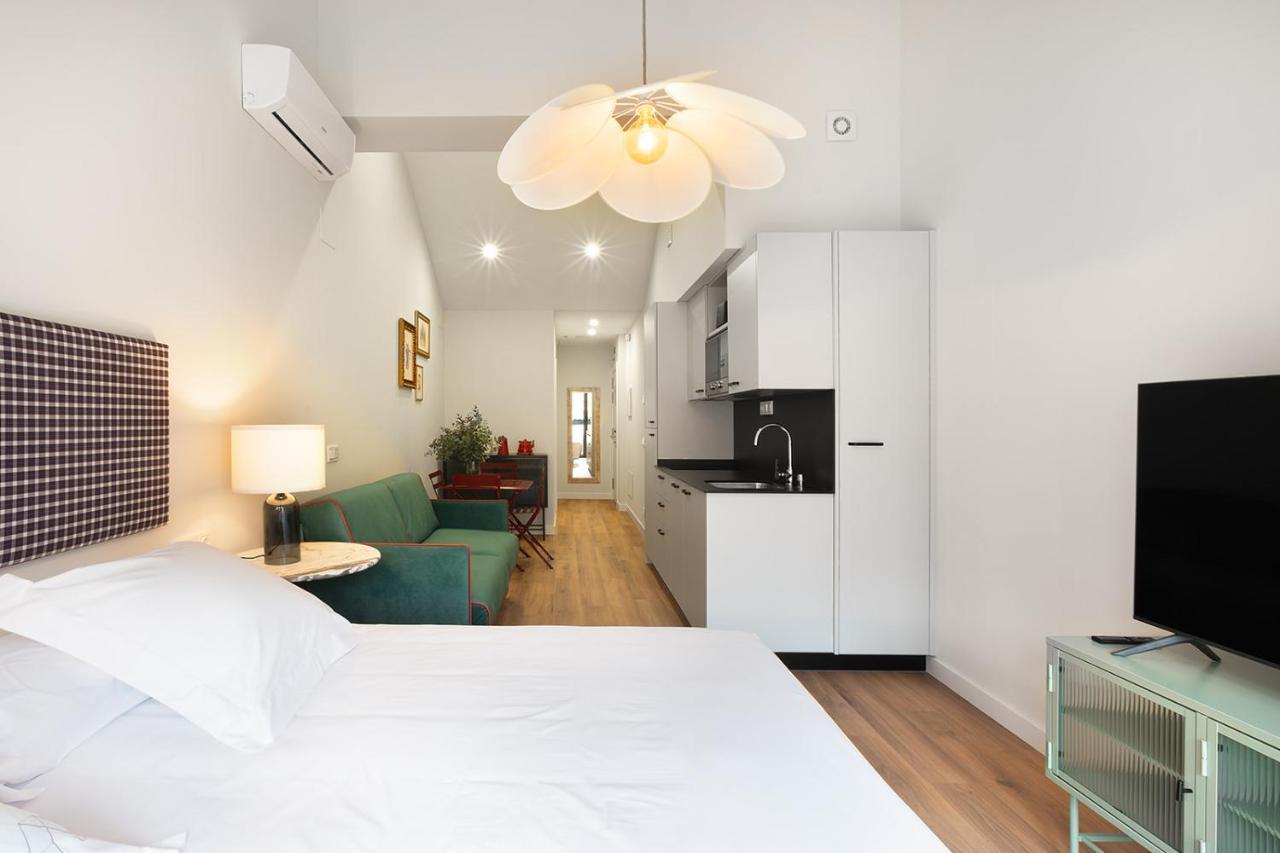 Okako Apartments Тудела Екстериор снимка