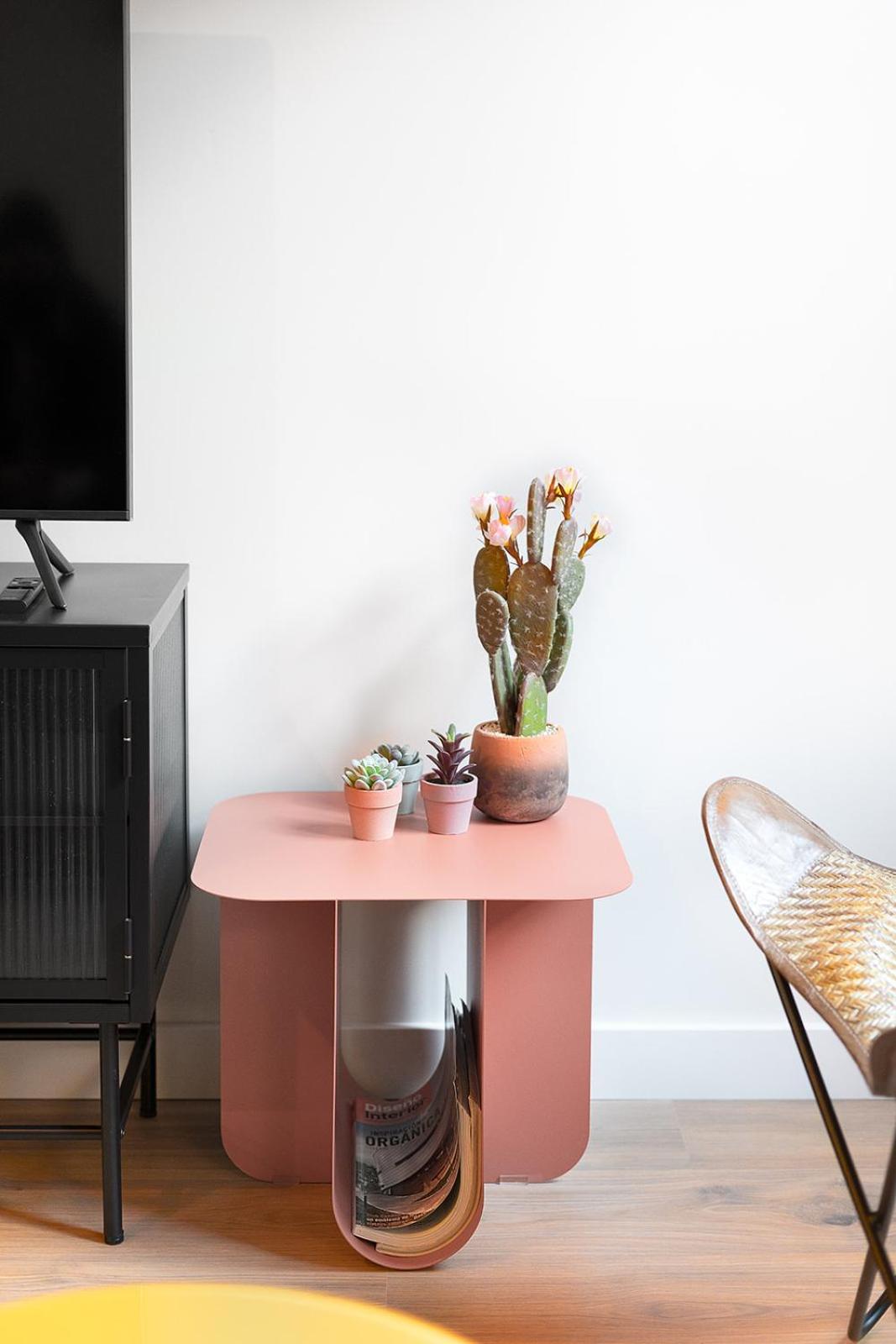Okako Apartments Тудела Екстериор снимка